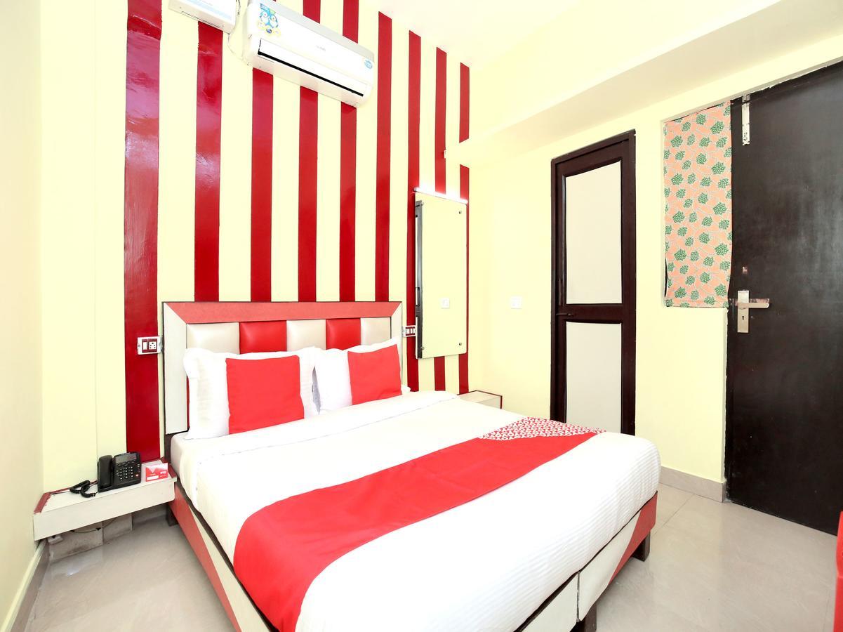 Chandīgarh Oyo 12038 Hotel Alishan מראה חיצוני תמונה