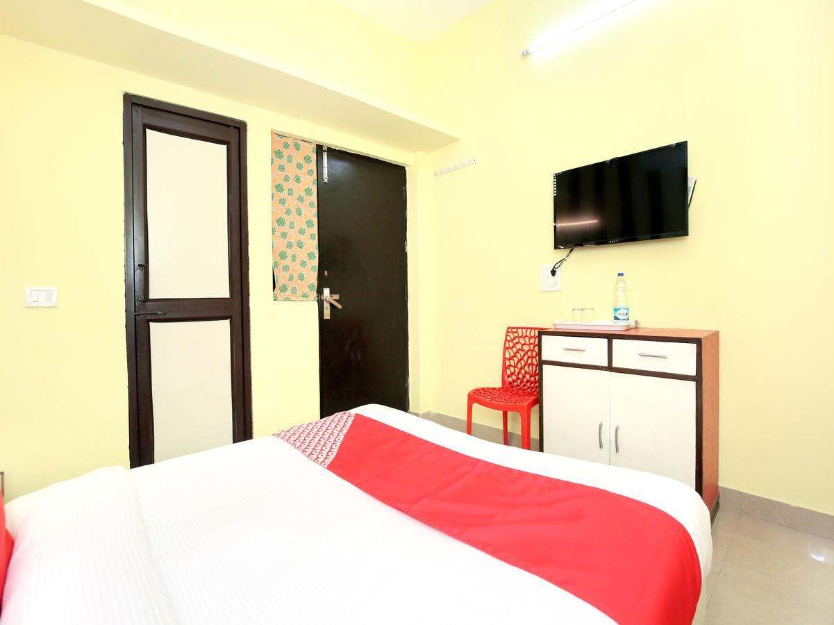 Chandīgarh Oyo 12038 Hotel Alishan מראה חיצוני תמונה