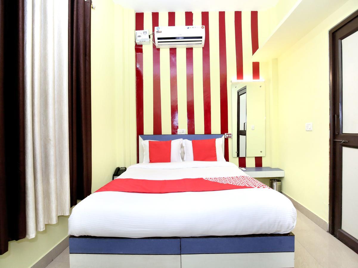 Chandīgarh Oyo 12038 Hotel Alishan מראה חיצוני תמונה